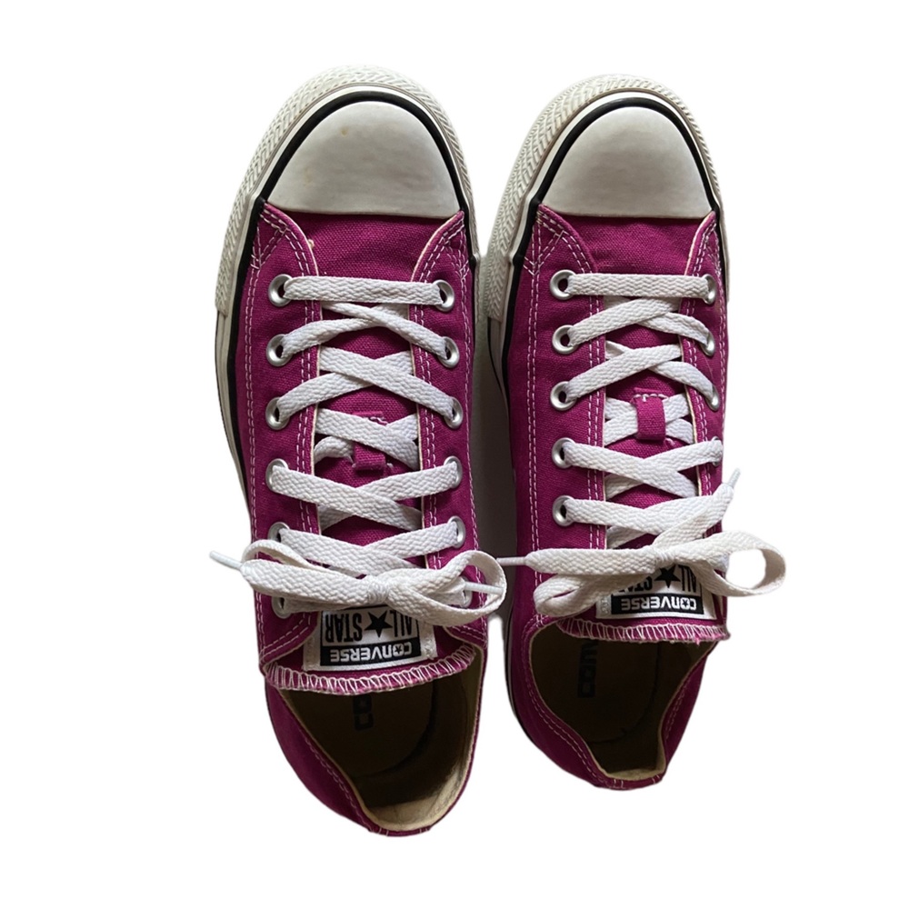 CONVERSE ALL ⭐️ STAR - Magenta (Women 10 / Men 8)